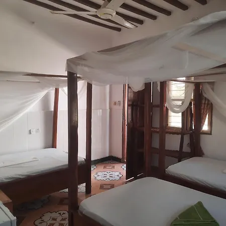 Ames Nungwi Bed & Breakfast